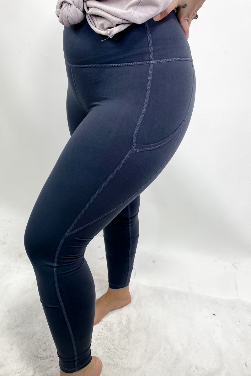 Black Buttery Soft Leggings With Side Pocket