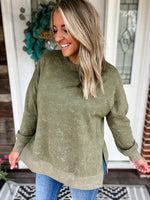 Cozy Vibes Oversized Sweatshirt - Olive