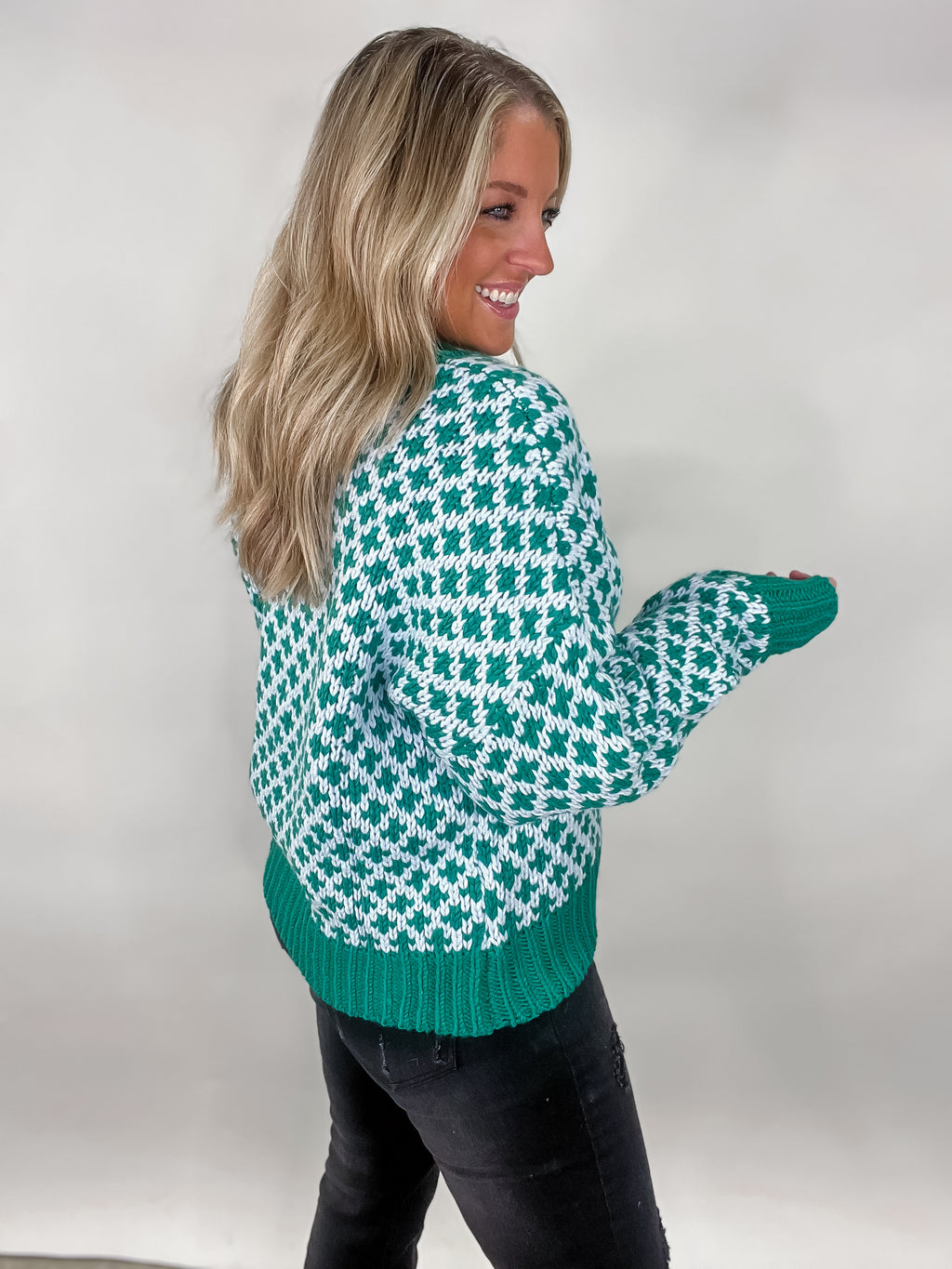 Mistletoe Magic Sweater - Green