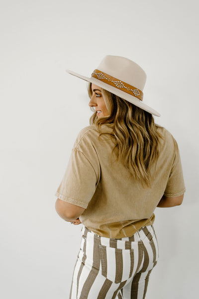 Wide Brim Hat w/ Beaded Belt {Brown, Ivory & Mauve  display picture 1