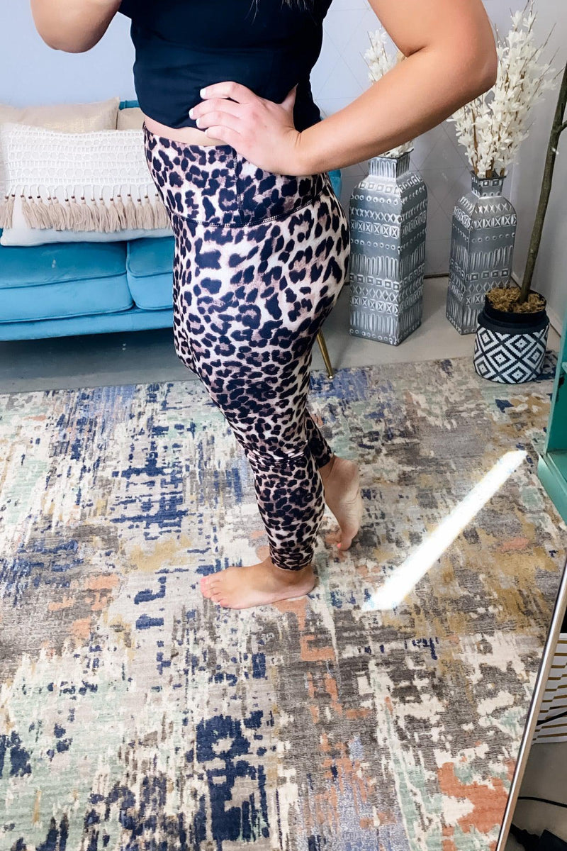FIRMABS OFFICIAL on Instagram: New wardrobe incoming👏 Step into the wild  side of #Firmabs with our stunning leopard print new arrivals! Enjoy  optimal comfort as these new leggings are designed with 𝗻𝗼